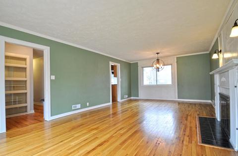 233 Devonshire Dr, South Bend, IN 46615 photo 6
