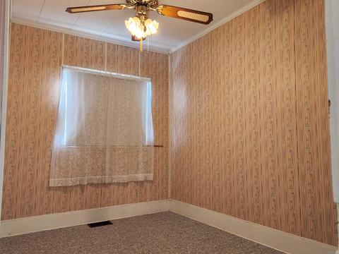433 E Washington St, Dunkirk, IN 47336 photo 18