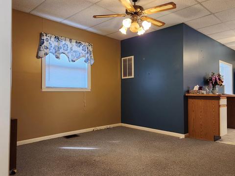 433 E Washington St, Dunkirk, IN 47336 photo 13