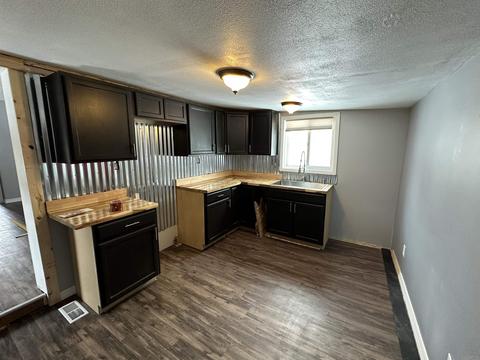 571 E 3rd St, Peru, IN 46970 photo 10