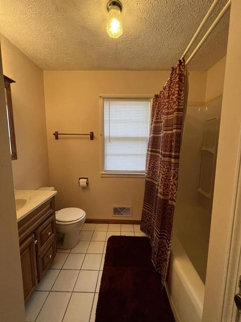 518 W Vine St, Mitchell, IN 47446 photo 14