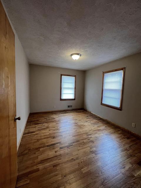518 W Vine St, Mitchell, IN 47446 photo 24