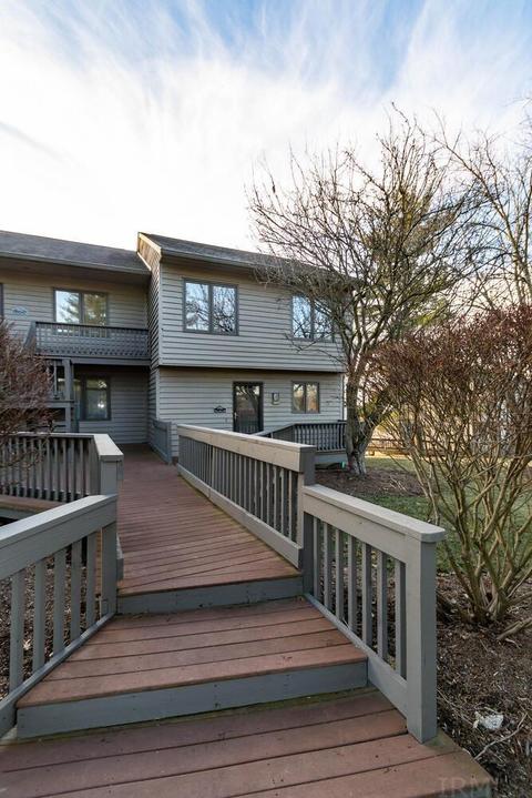 1930 E Waters Edge Dr, Bloomington, IN 47401 photo 8