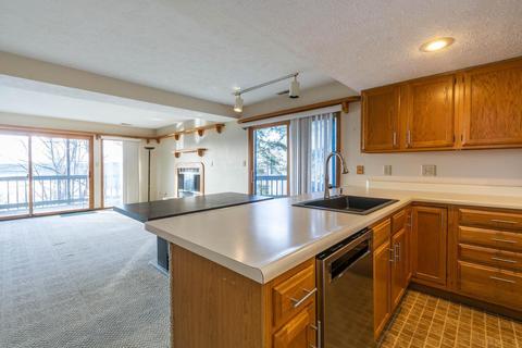 1930 E Waters Edge Dr, Bloomington, IN 47401 photo 10