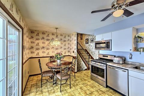 22224 Hanover Dr, Bristol, IN 46507 photo 13
