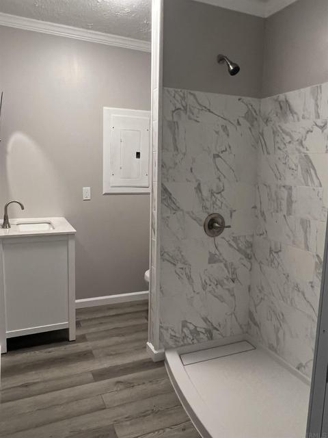 712 W Curry St, Mitchell, IN 47446 photo 5