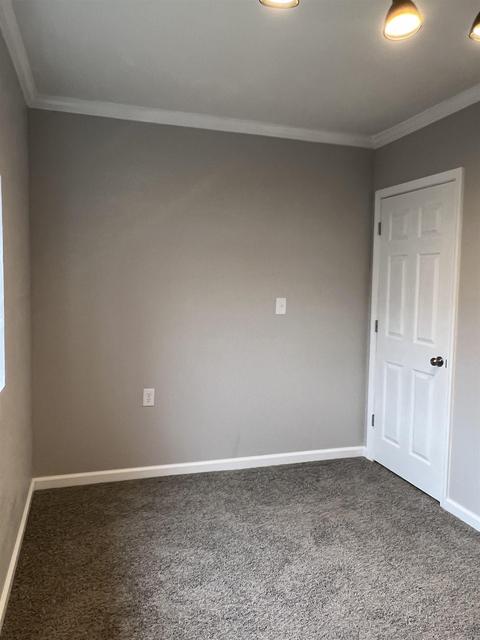 712 W Curry St, Mitchell, IN 47446 photo 8