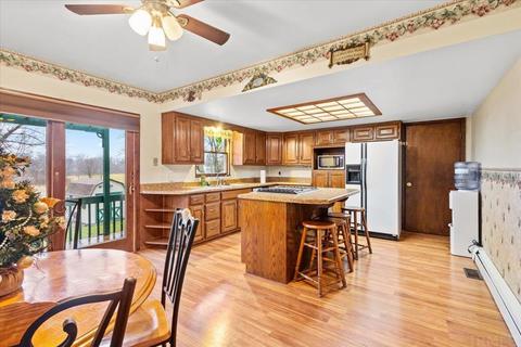 9814 E Baseline Rd, Avilla, IN 46710 photo 10