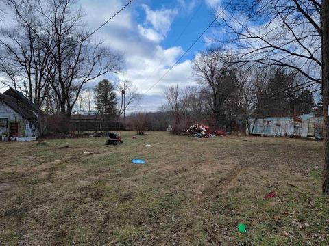 2719 E Wise St, New Castle, IN 47362 photo 3