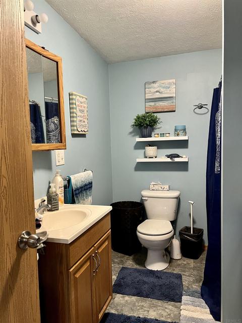 900 Diana St, Mitchell, IN 47446 photo 11