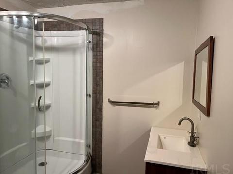 117 E Baltimore St, Garrett, IN 46738 photo 10