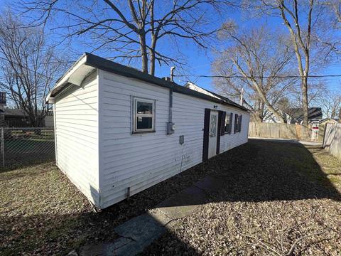 212 E High St, Garrett, IN 46738 photo 17