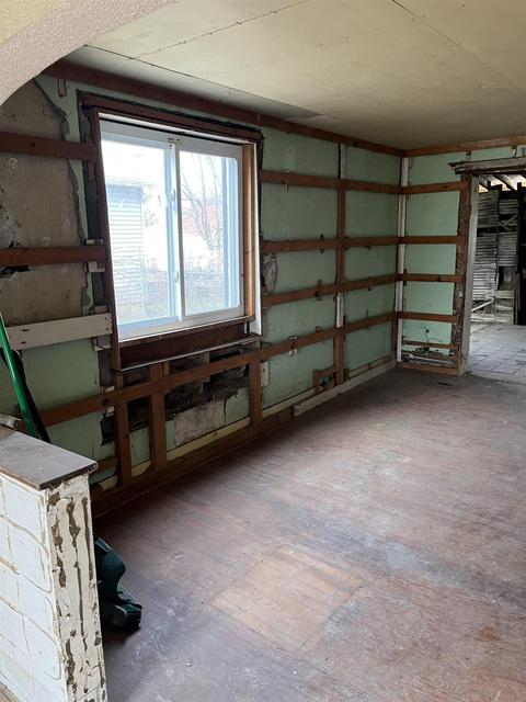 212 E High St, Garrett, IN 46738 photo 29