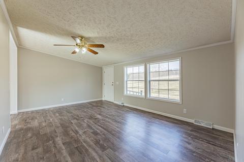 311 Eble Rd, Boonville, IN 47601 photo 5