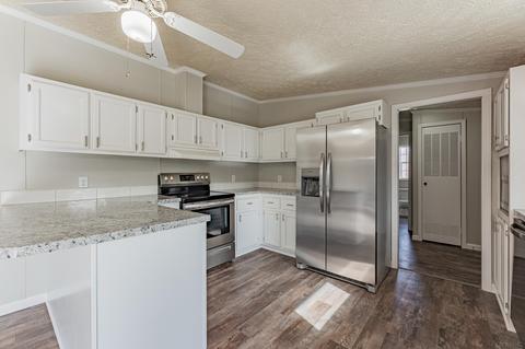 311 Eble Rd, Boonville, IN 47601 photo 9