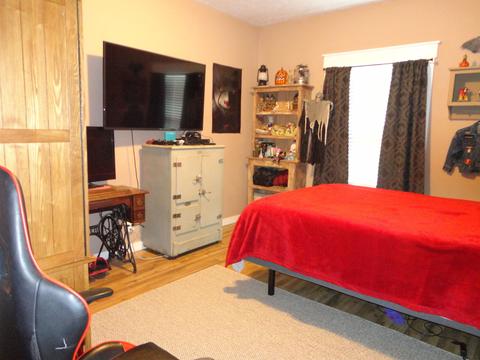 102 W Vine St, Mitchell, IN 47446 photo 20