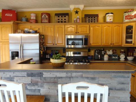 102 W Vine St, Mitchell, IN 47446 photo 4
