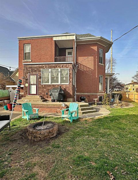 707 E Walnut St, Washington, IN 47501 photo 34