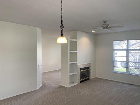 615 E Moss Creek Ct, Bloomington, IN 47401 photo 3