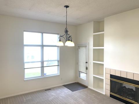 615 E Moss Creek Ct, Bloomington, IN 47401 photo 5