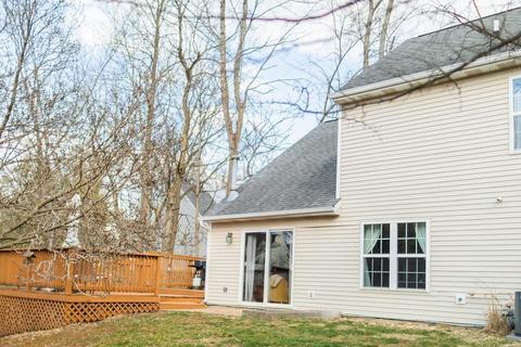 400 E Laurelwood Dr, Bloomington, IN 47401 photo 4
