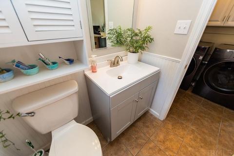 400 E Laurelwood Dr, Bloomington, IN 47401 photo 9