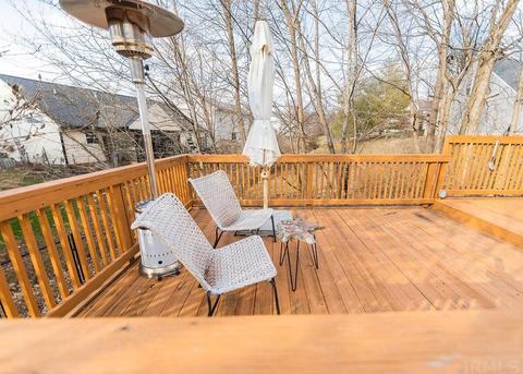 400 E Laurelwood Dr, Bloomington, IN 47401 photo 3