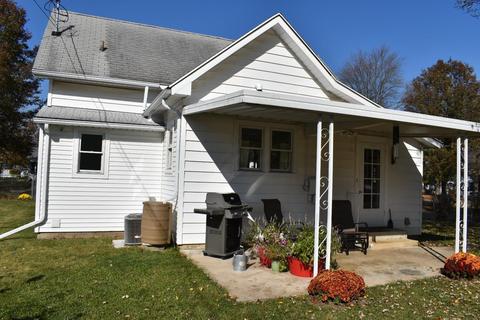 824 E Monroe St, Delphi, IN 46923 photo 5