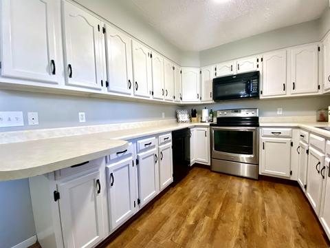 428 Maplecrest Blvd, Jasper, IN 47546 photo 8