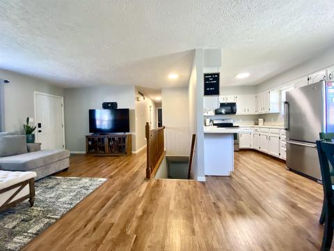 428 Maplecrest Blvd, Jasper, IN 47546 photo 10