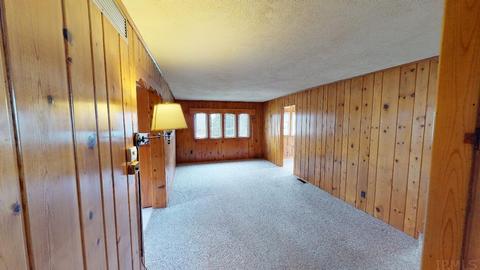 408 E Main St, Chalmers, IN 47929 photo 8