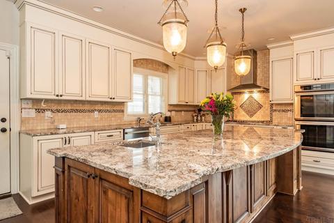 3835 E Devonshire Ln, Bloomington, IN 47408 photo 4