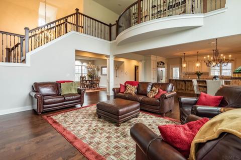 3835 E Devonshire Ln, Bloomington, IN 47408 photo 7