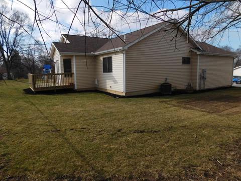 6630 E Iris Dr, Syracuse, IN 46567 photo 3