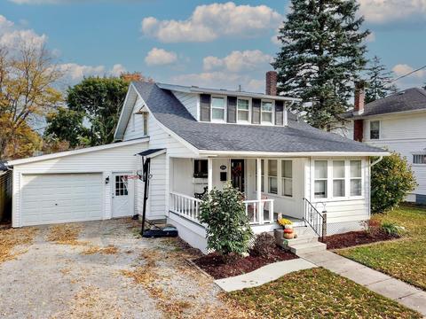 216 E 18th St, Auburn, IN 46706 photo 2