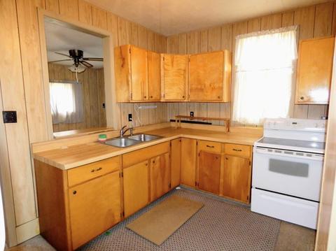 33 M St, Bedford, IN 47421 photo 4