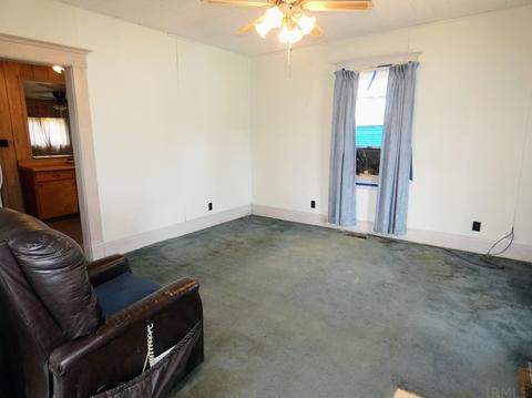33 M St, Bedford, IN 47421 photo 2