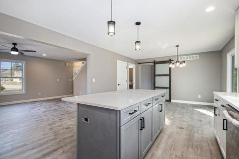 12326 Campfire Dr, Granger, IN 46530 photo 6
