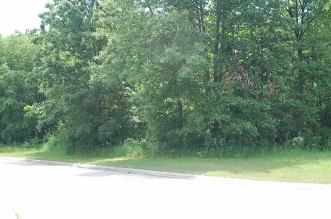 51467 Christian Dr #90, South Bend, IN 46628