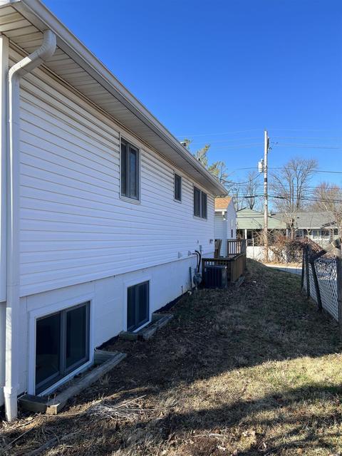 2301 E 3rd St, Bloomington, IN 47401 photo 4