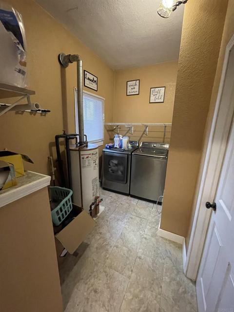 595 N Washington St, Waterloo, IN 46793 photo 2