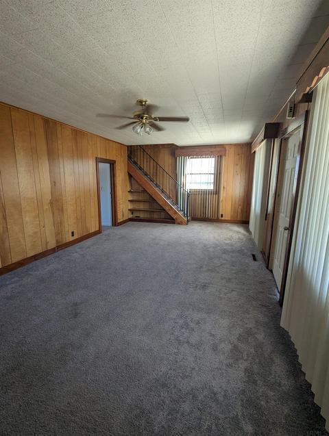 207 E Marks St, Swayzee, IN 46986 photo 2