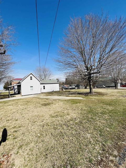108 S 3rd St, Springport, IN 47386 photo 2
