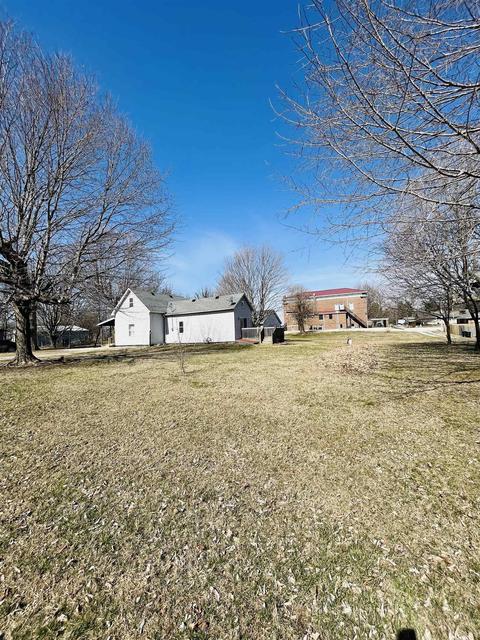 108 S 3rd St, Springport, IN 47386 photo 3