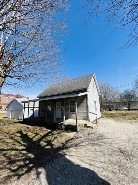 108 S 3rd St, Springport, IN 47386 photo 1