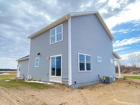 1115 E 395 N, Lagrange, IN 46761 photo 2
