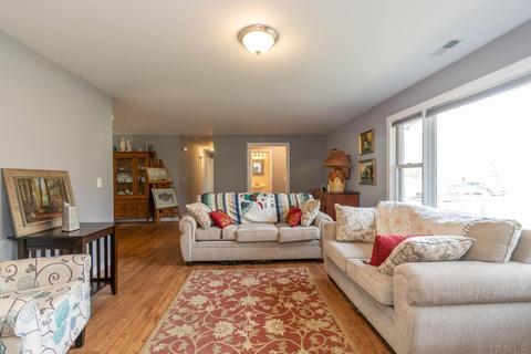 1308 E Southdowns Dr, Bloomington, IN 47401 photo 6