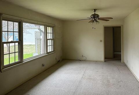 709 E Crestline Dr, Bloomington, IN 47401 photo 2