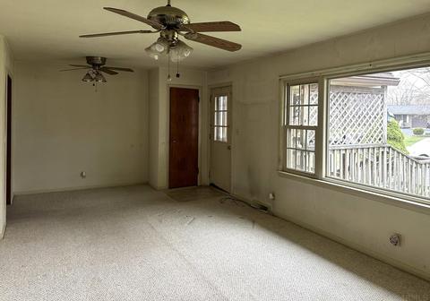 709 E Crestline Dr, Bloomington, IN 47401 photo 3
