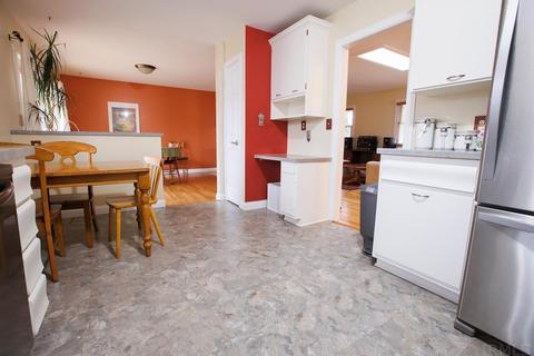 4227 E Penn Ct, Bloomington, IN 47408 photo 7